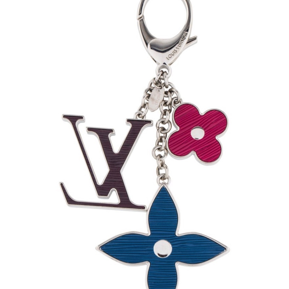 Louis Vuitton Fleur d’Epi bag charm